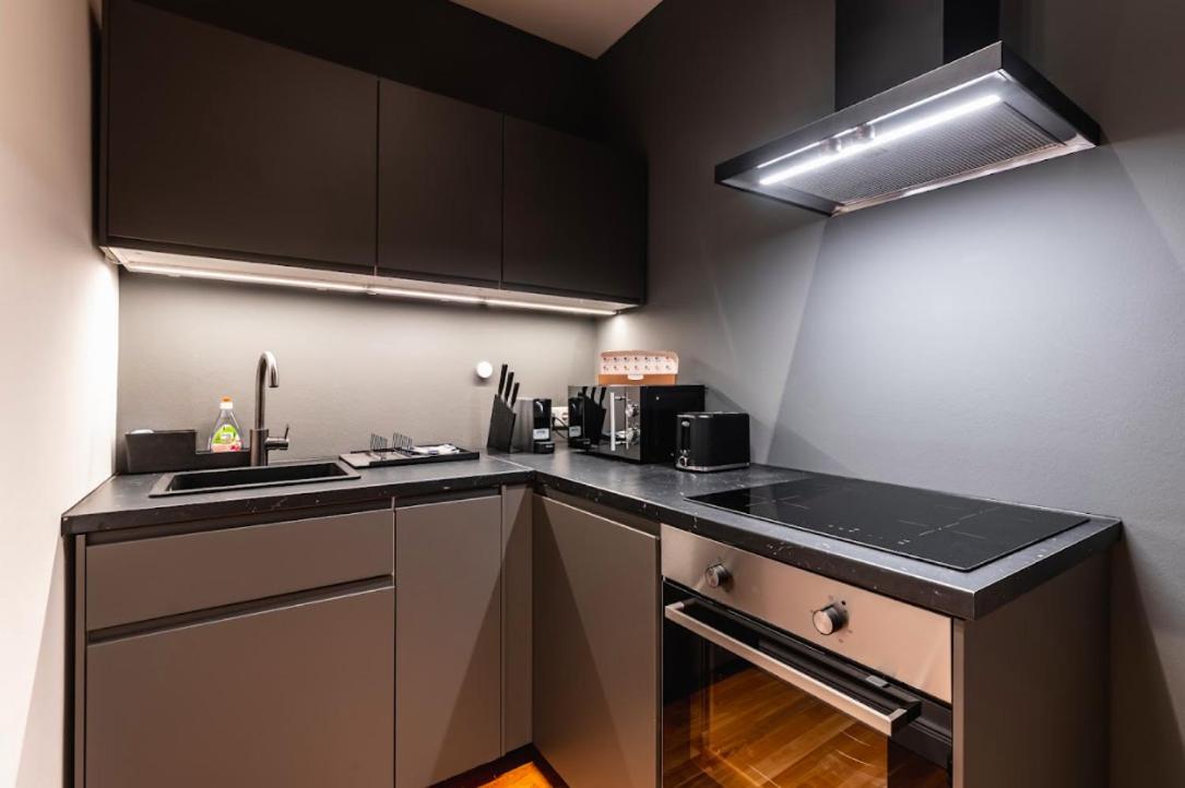 Authentic Apartment Next To Schwedenplatz Wien Eksteriør bilde