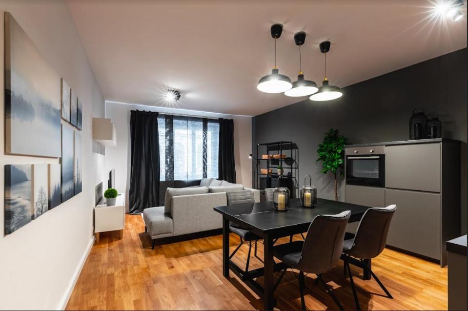 Authentic Apartment Next To Schwedenplatz Wien Eksteriør bilde
